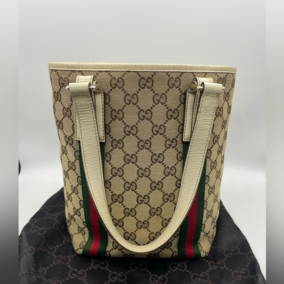 Gucci Sherryline Canvas Bucket Bag - Picture 2 of 12